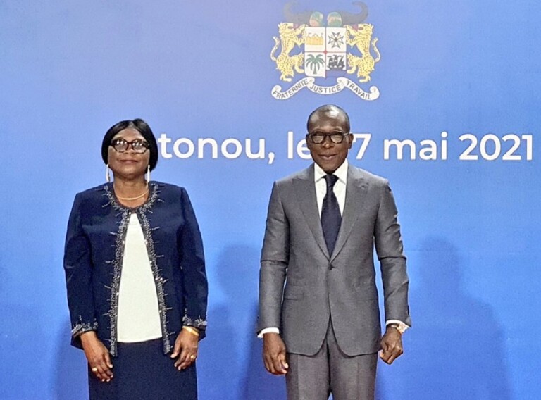 La PrÃ©sidente de la Cour des comptes, Mme Ismath BIO TCHANÃ‰ MAMADOU et le PrÃ©sident de la RÃ©publique du BÃ©nin, Patrice Talon