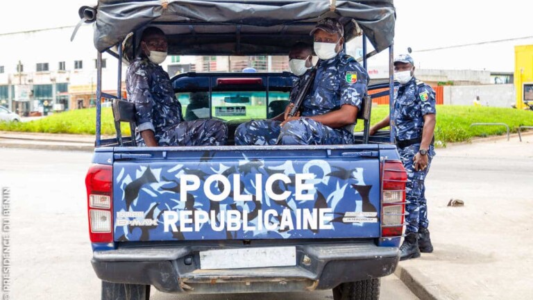 Bénin: 02 motos emportées dans le cambriolage du commissariat de Houègbo