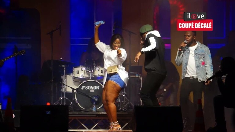 Carmen Sama, lors du concert de Kiff No Beat, Ã  Sofitel HÃ´tel Ivoire, samedi 27 novembre 2021