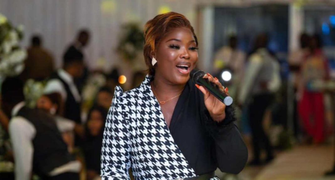 Roseline Layo, artiste chanteuse ivoirienne